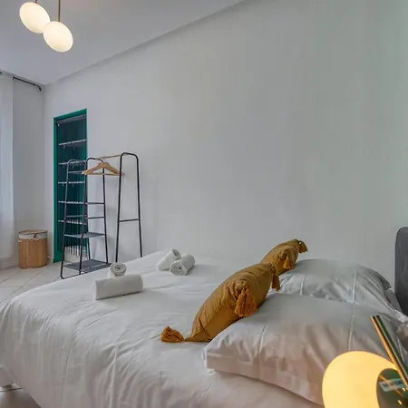Eagle - Caserne De Bonne - Quartier De L'aigle 아파트