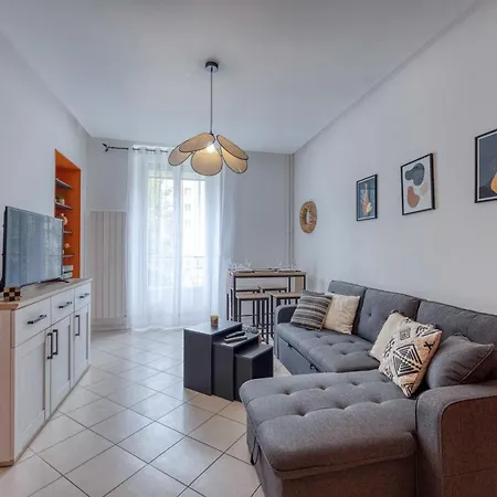 Eagle - Caserne De Bonne - Quartier De L'aigle 아파트
